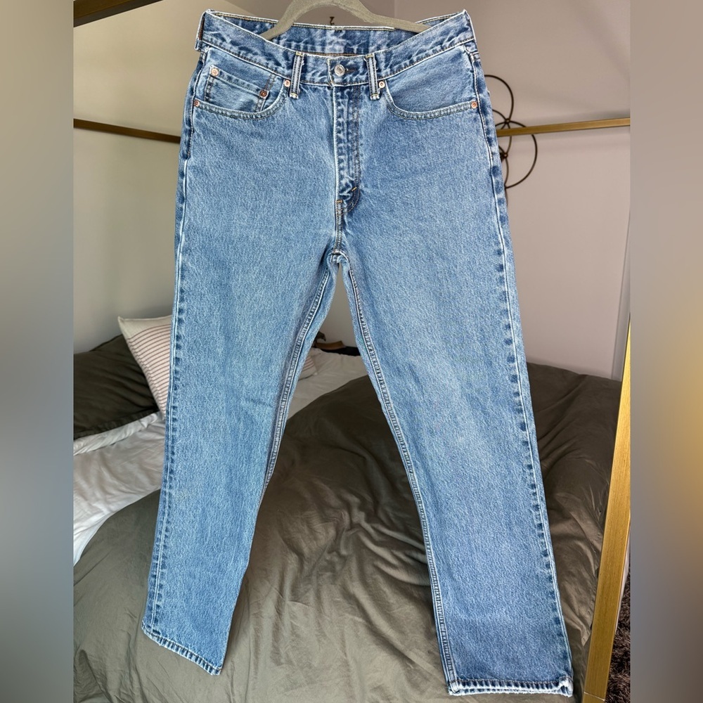 Levi’s Straight Leg Blue Denim Jeans (Likely 514s) Size 33x34 Medium Wash Unisex